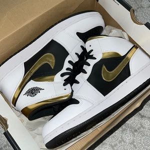 Jordan 1s 7y